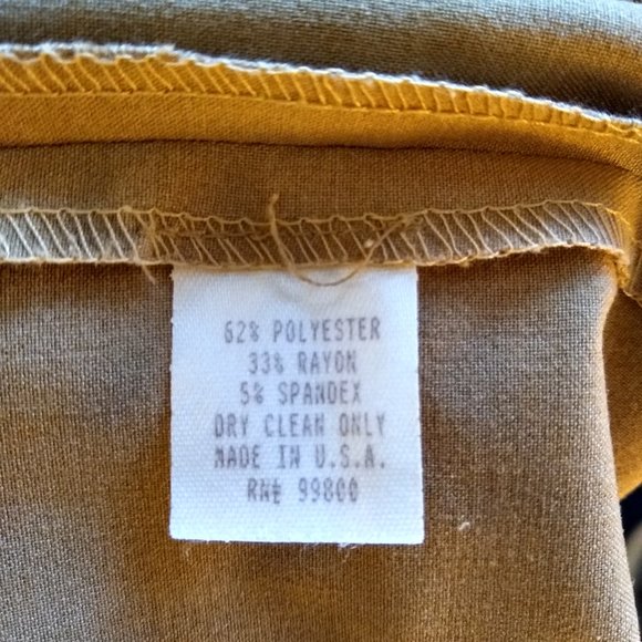 Bloomingdale's Beige Petite Dress Pants - Picture 8 of 9